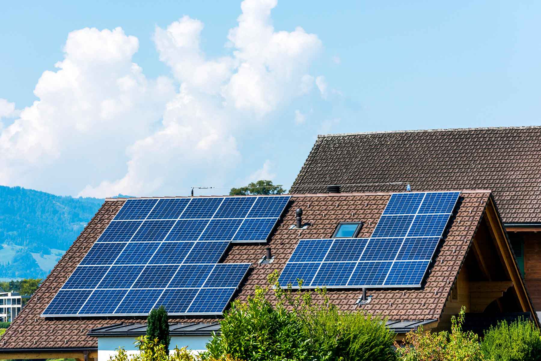 Immagine simbolica di un impianto solare privato in Svizzera