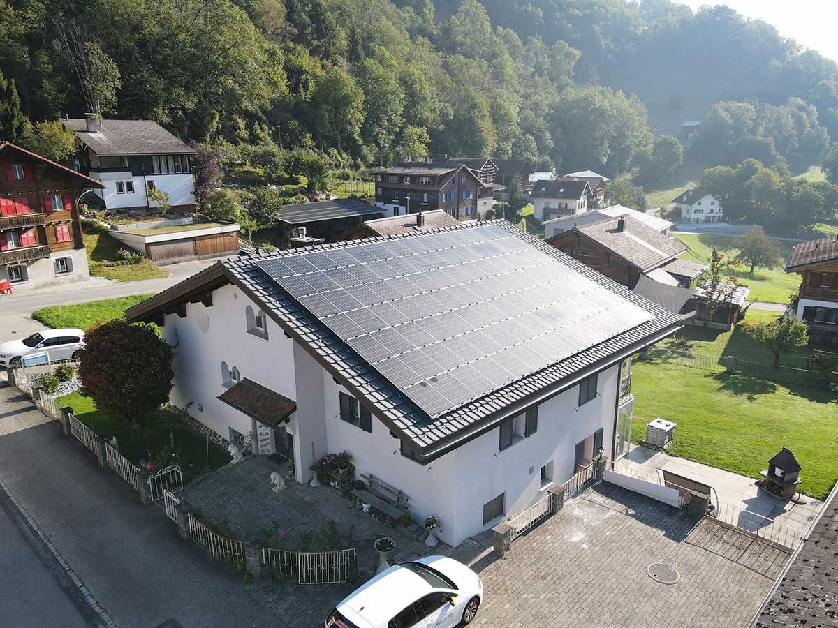 Casa indipendente a Rueun con impianto fotovoltaico